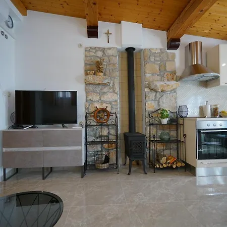 Angelina - Stone House Apartman *