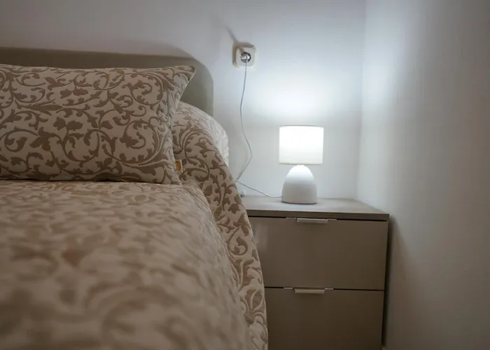 Angelina - Stone House Апартаменты Кали