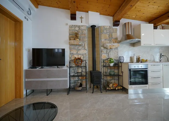 Angelina - Stone House Апартаменты *