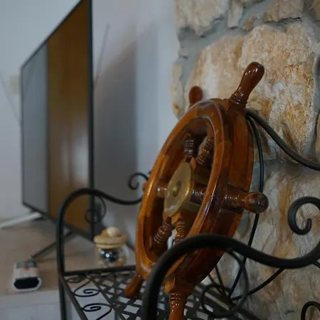 アパート Angelina - Stone House *