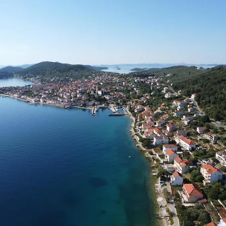 アパート Angelina - Stone House カリ