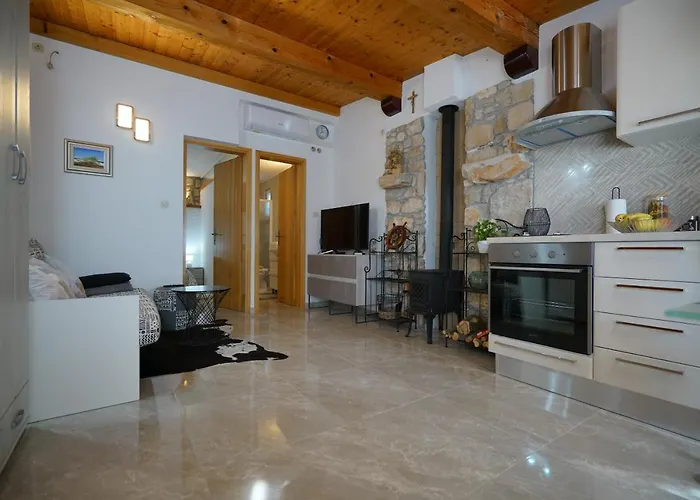 公寓 Angelina - Stone House *